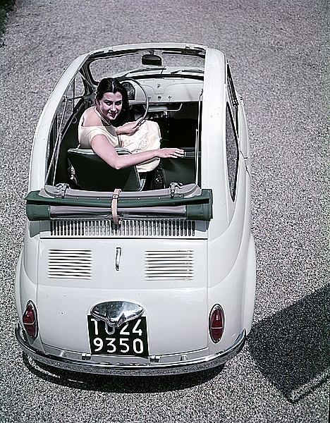 tn_138973964_fiat_500_cabriolet_quelle_capote-20091110.jpg