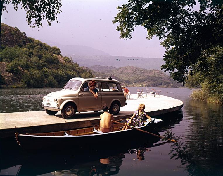 1242313816_1960_Fiat_500_Giardiniera_station_wagon_at_lake.jpg