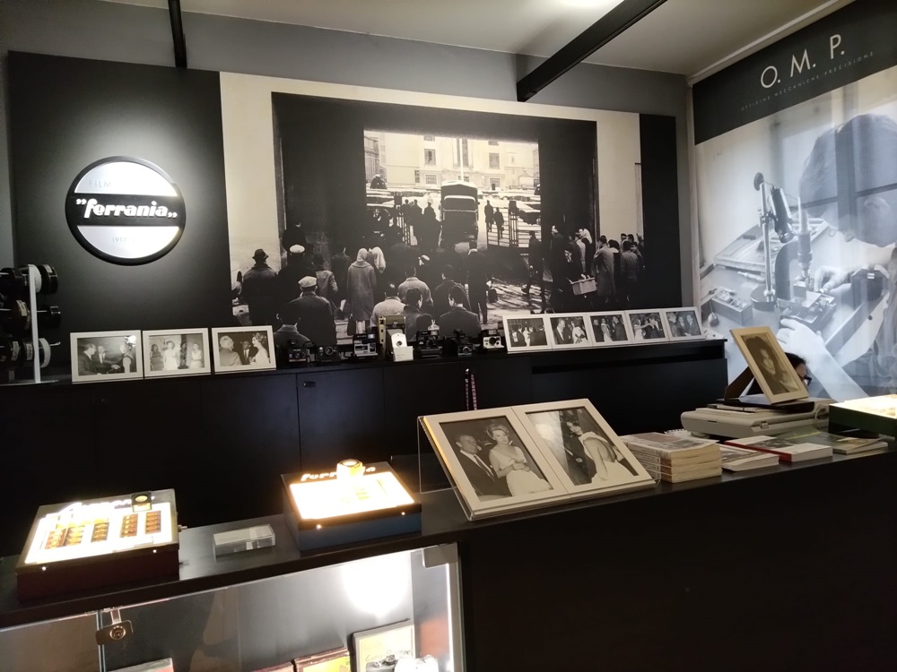 Una sala del Ferrania Film Museum di Cairo Montenotte